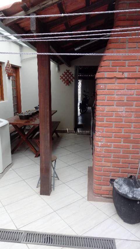Casa à venda com 3 quartos, 114m² - Foto 4