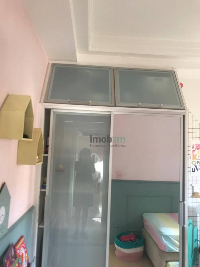 Sobrado à venda com 4 quartos, 302m² - Foto 43