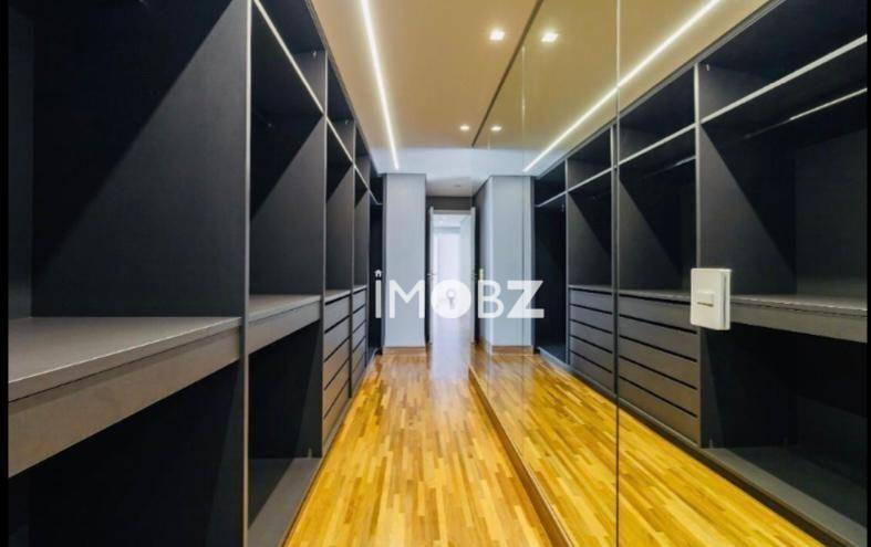 Apartamento à venda com 3 quartos, 280m² - Foto 17