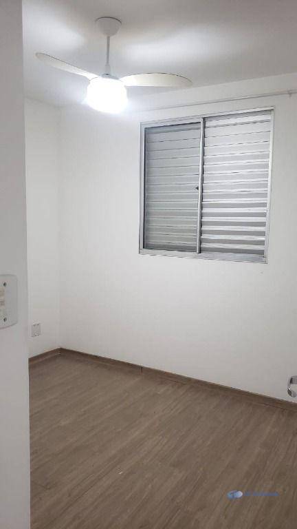 Apartamento para alugar com 2 quartos, 47m² - Foto 9