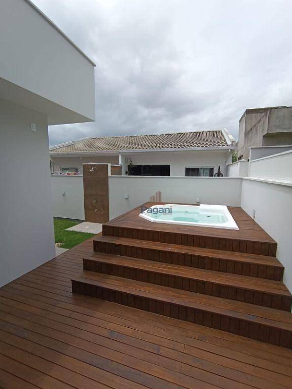 Casa à venda com 3 quartos, 106m² - Foto 24