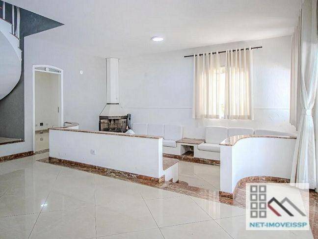 Casa de Condomínio para alugar com 4 quartos, 363m² - Foto 10