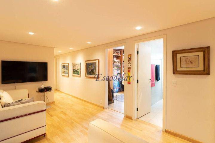 Apartamento à venda com 4 quartos, 241m² - Foto 7