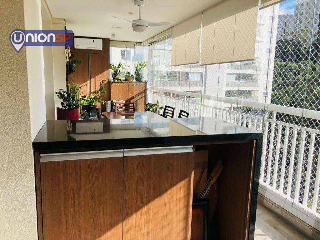 Apartamento à venda com 3 quartos, 138m² - Foto 6