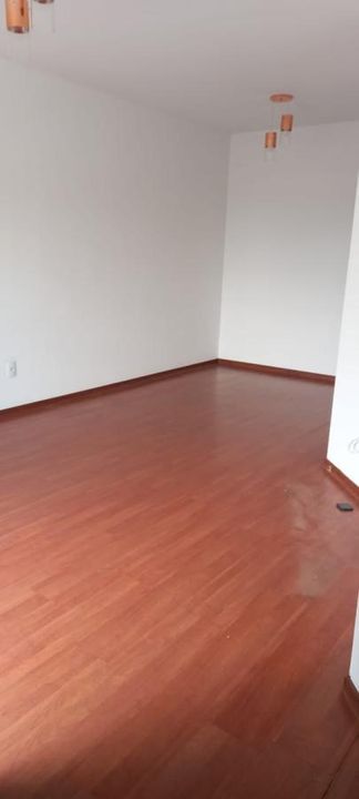 Apartamento à venda com 2 quartos, 73m² - Foto 11