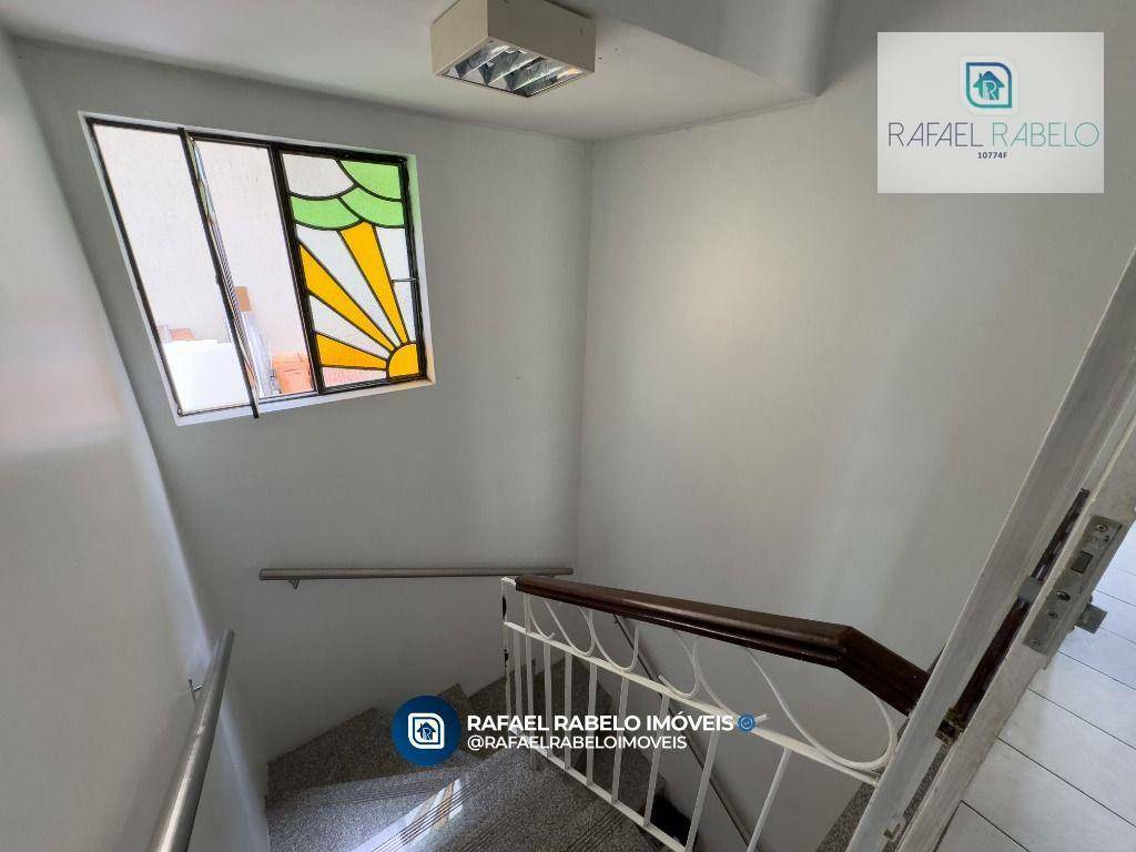 Casa de Condomínio à venda com 4 quartos, 166m² - Foto 20