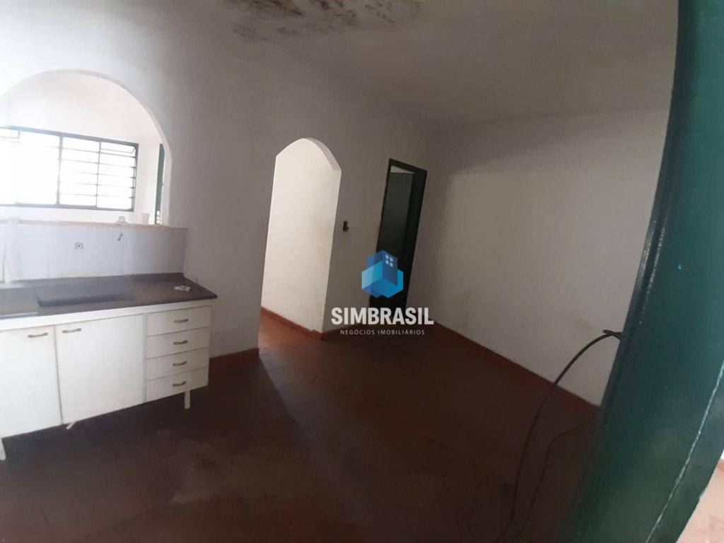 Casa à venda com 2 quartos, 183m² - Foto 3