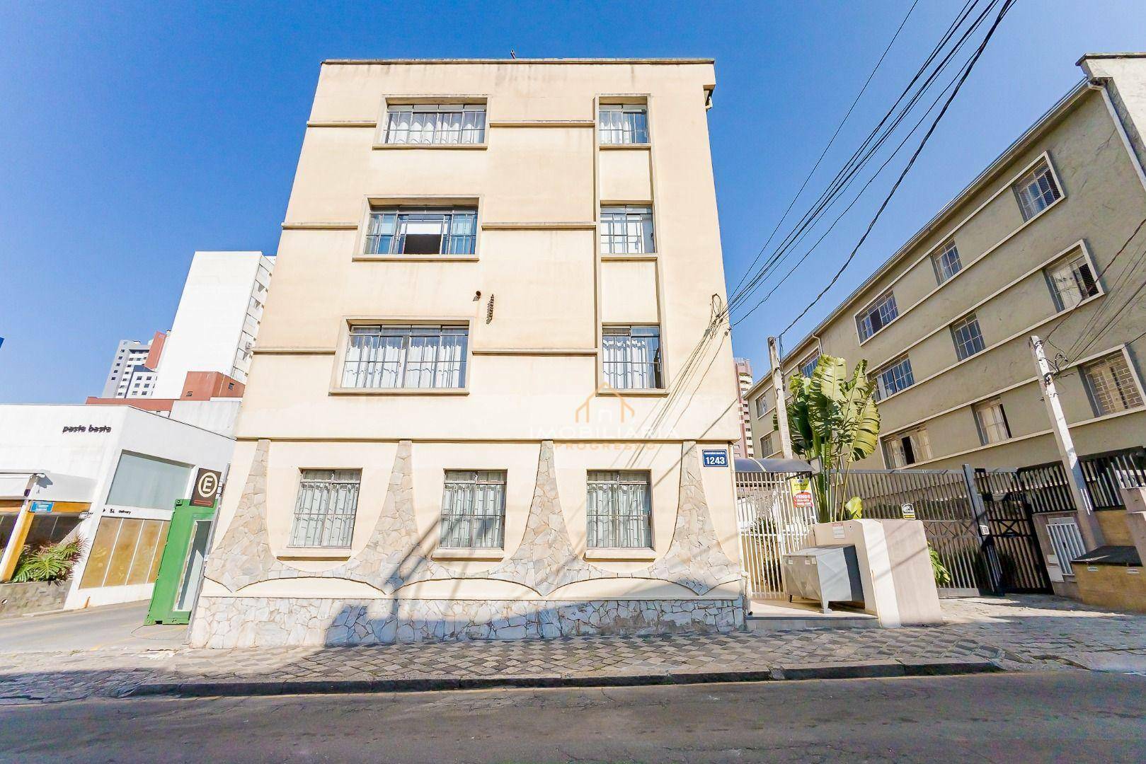 Apartamento à venda com 3 quartos, 96m² - Foto 6