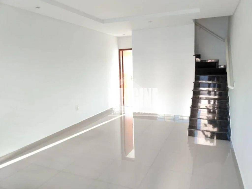 Sobrado à venda com 3 quartos, 91m² - Foto 2