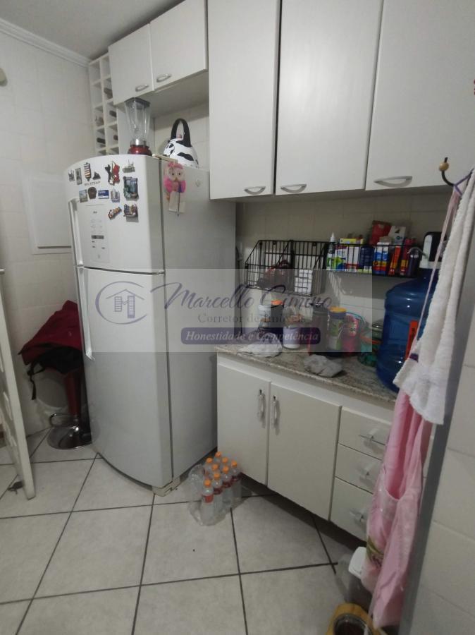 Apartamento à venda com 2 quartos, 58m² - Foto 14