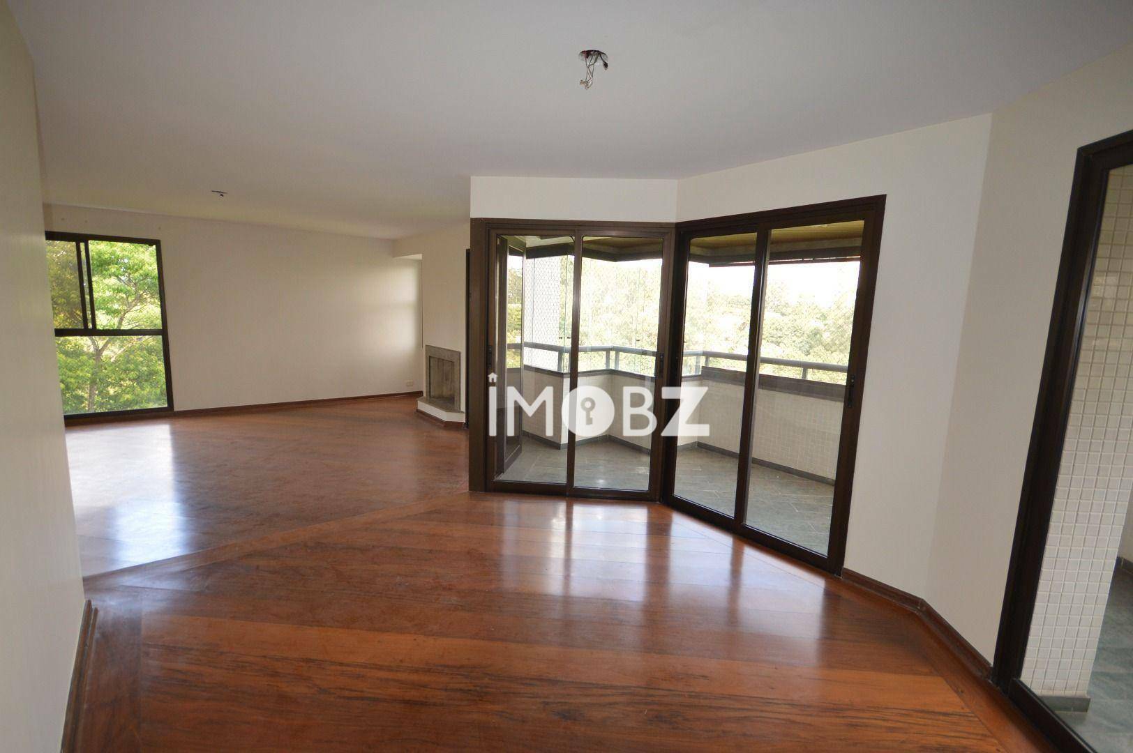 Apartamento à venda com 4 quartos, 196m² - Foto 1