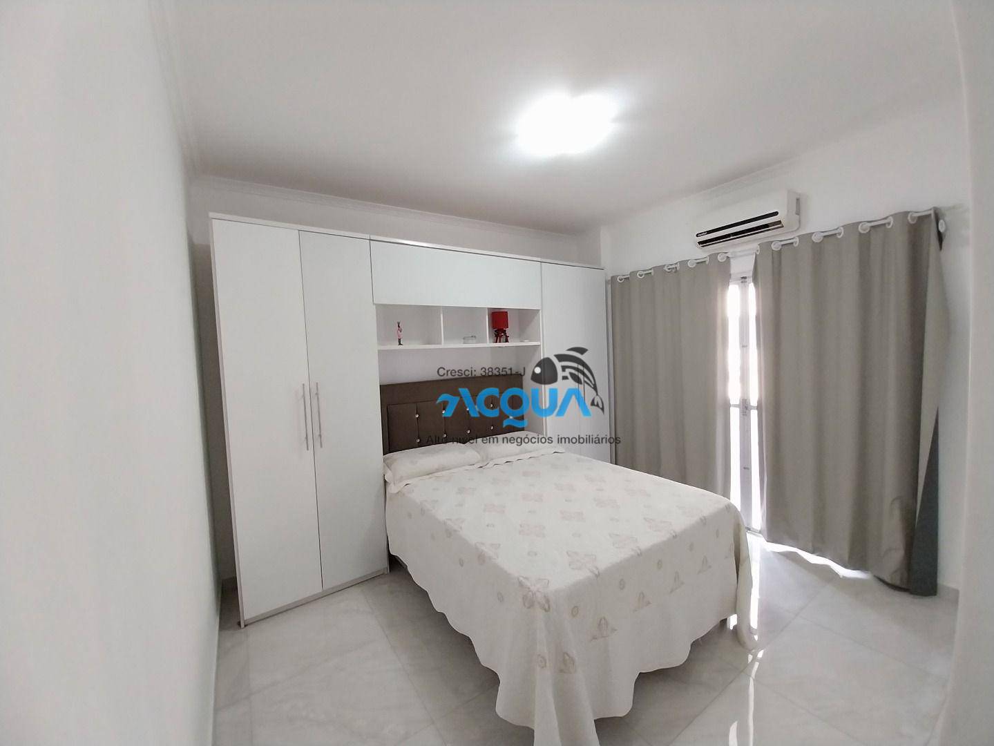 Apartamento à venda com 2 quartos, 75m² - Foto 4