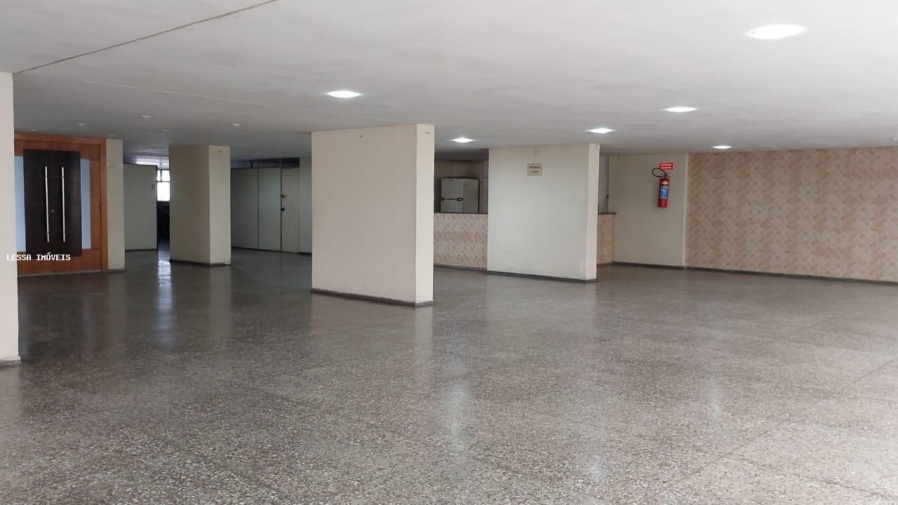 Apartamento à venda com 4 quartos, 200m² - Foto 35