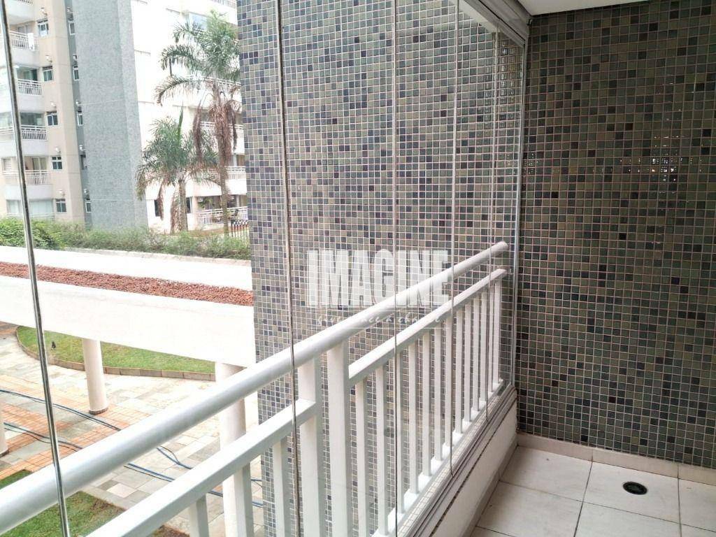 Apartamento à venda com 3 quartos, 93m² - Foto 6