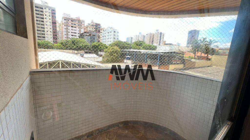 Apartamento à venda com 4 quartos, 262m² - Foto 11