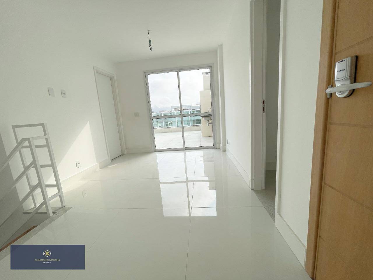 Cobertura à venda com 4 quartos, 190m² - Foto 2