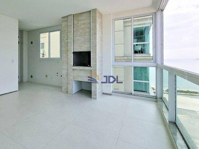 Apartamento à venda com 4 quartos, 193m² - Foto 4