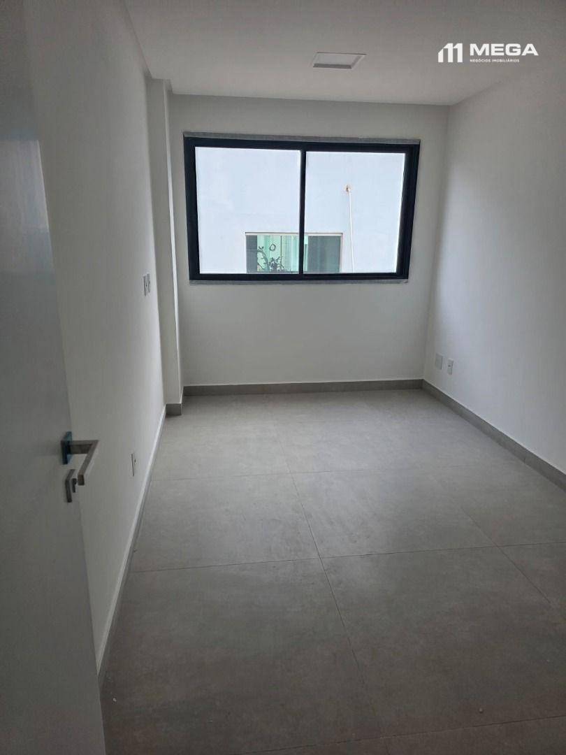 Casa, 6 quartos, 576 m² - Foto 3