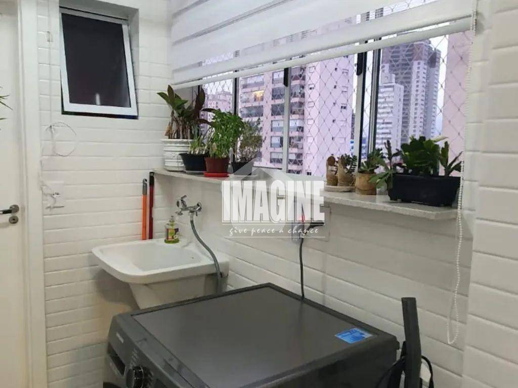 Apartamento à venda com 2 quartos, 68m² - Foto 15