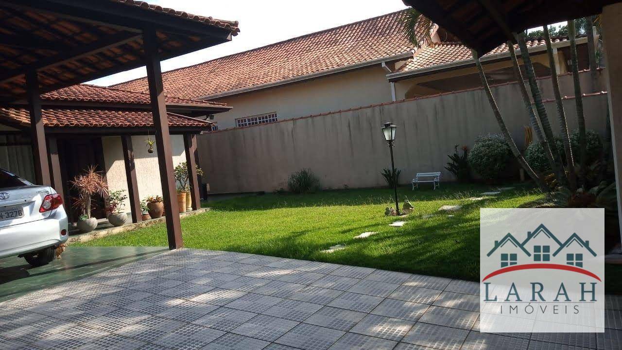 Casa de Condomínio à venda com 3 quartos, 323m² - Foto 9