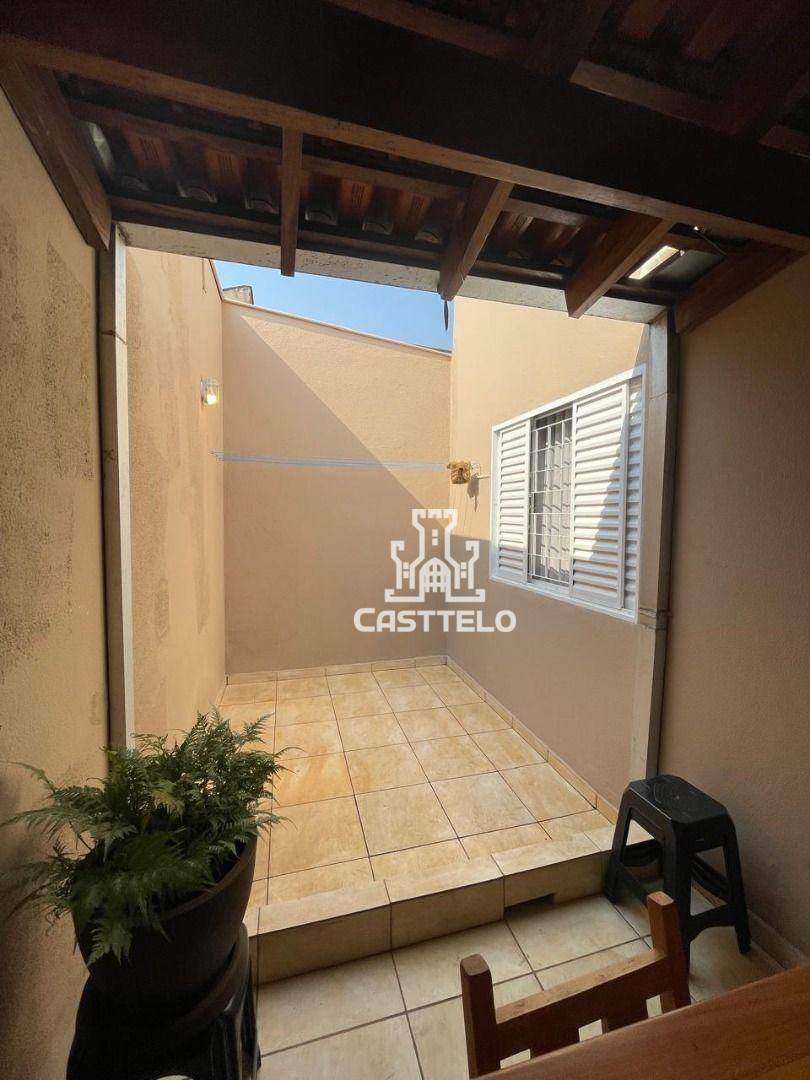 Casa à venda com 3 quartos, 100m² - Foto 20