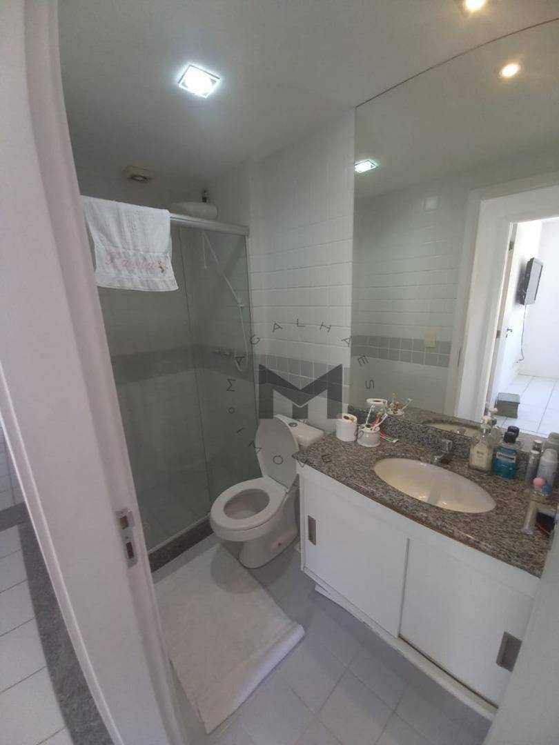 Apartamento à venda com 3 quartos, 129m² - Foto 19