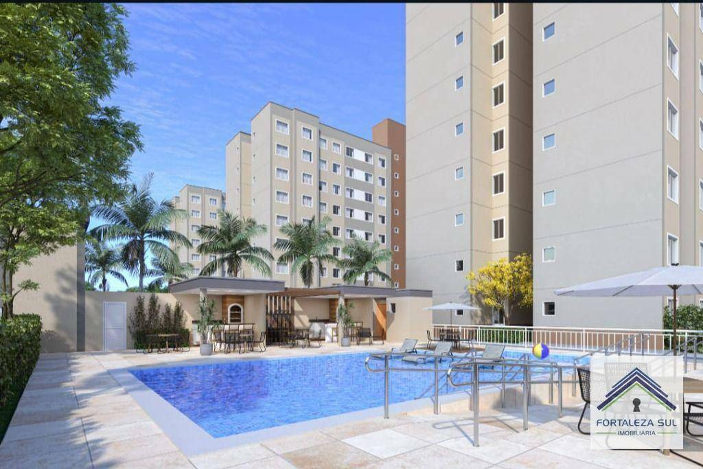 Apartamento à venda com 2 quartos, 43m² - Foto 4