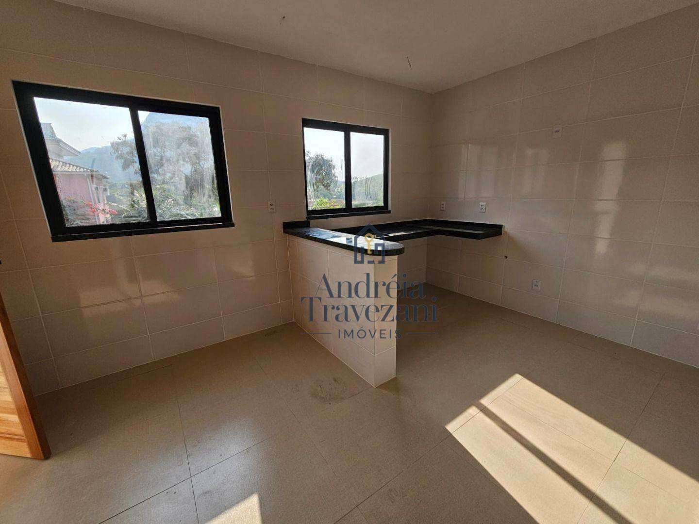 Casa de Condomínio à venda com 3 quartos, 150m² - Foto 4