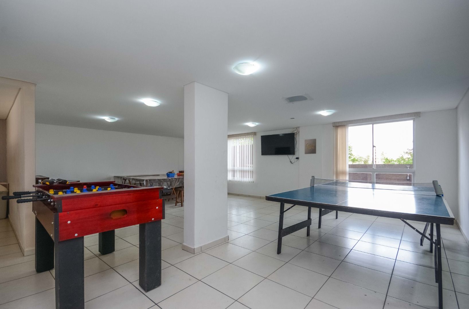 Apartamento para alugar com 2 quartos, 75m² - Foto 54