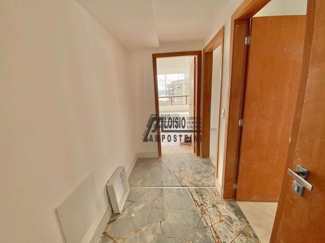 Apartamento à venda com 3 quartos, 170m² - Foto 15