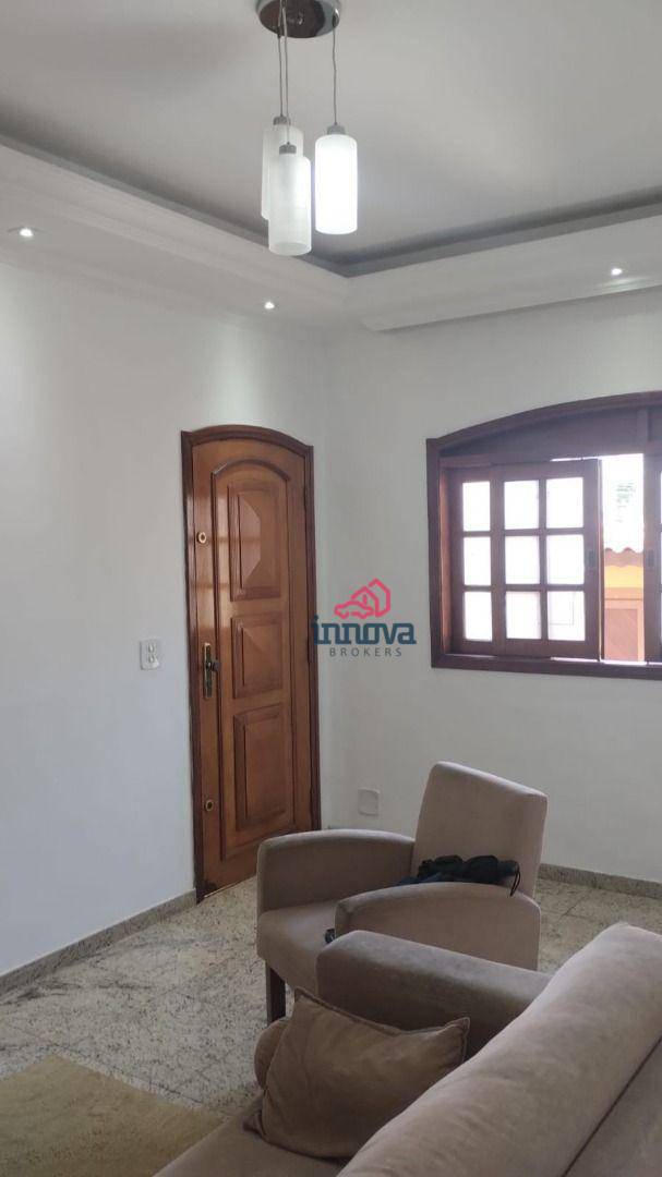 Sobrado à venda com 3 quartos, 160m² - Foto 1