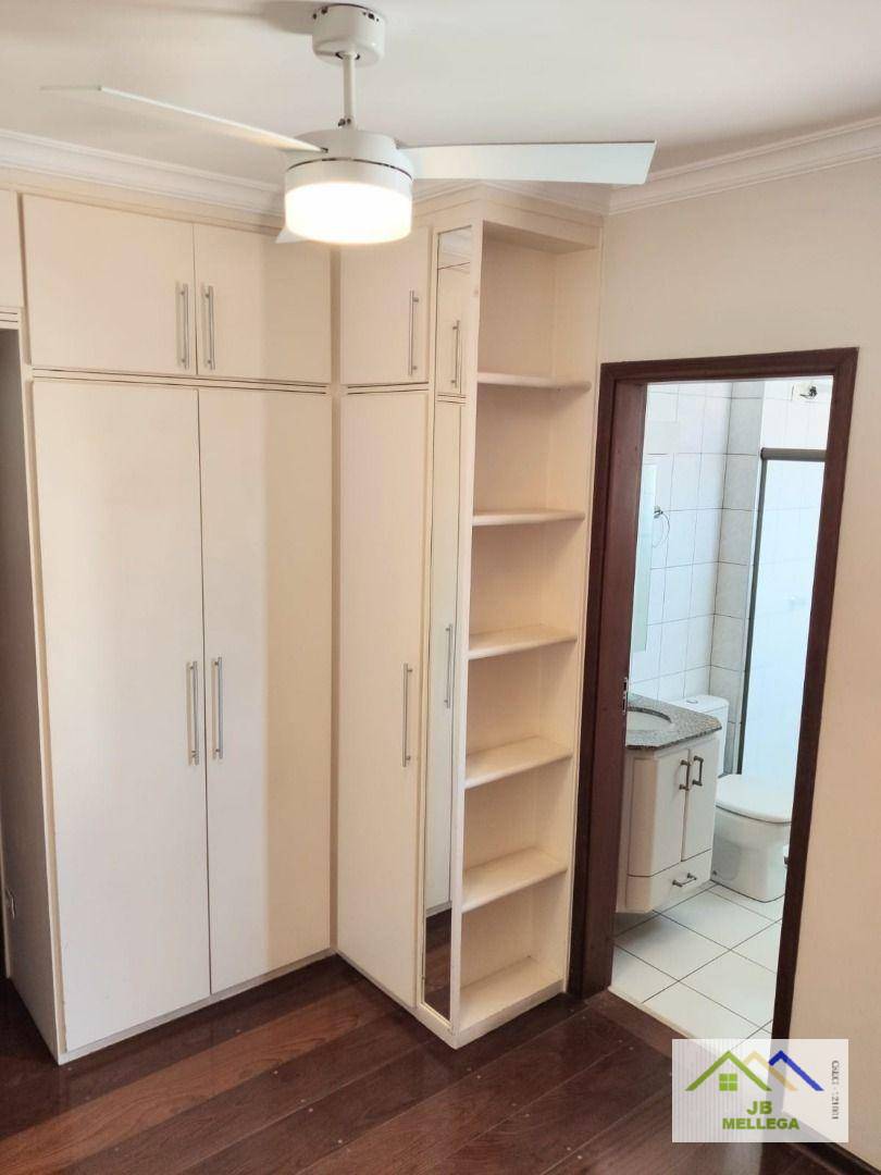 Apartamento à venda com 3 quartos, 82m² - Foto 5