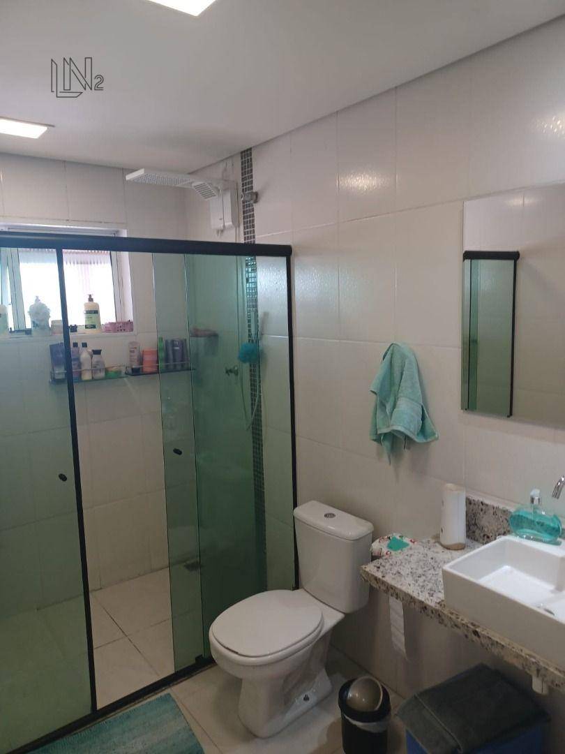 Sobrado à venda com 2 quartos, 183m² - Foto 11