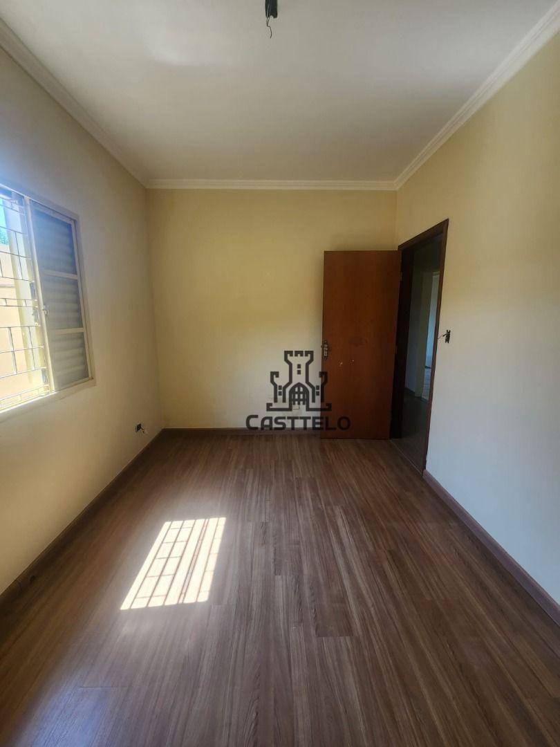 Casa à venda com 3 quartos, 217m² - Foto 28