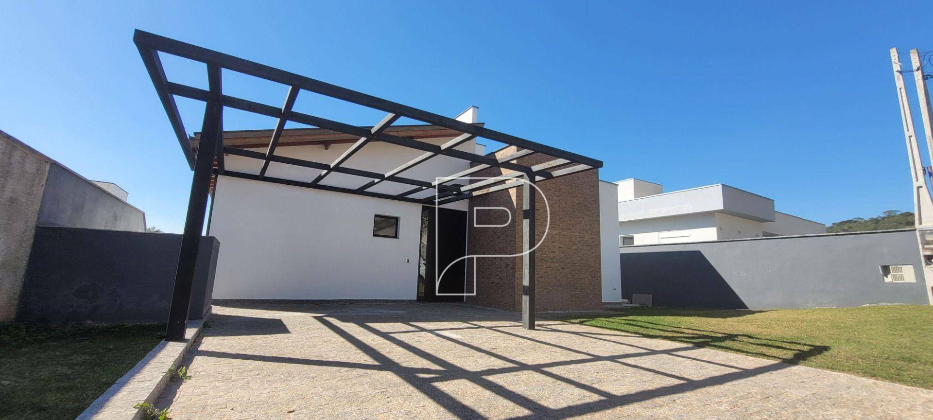 Casa de Condomínio à venda com 3 quartos, 253m² - Foto 1