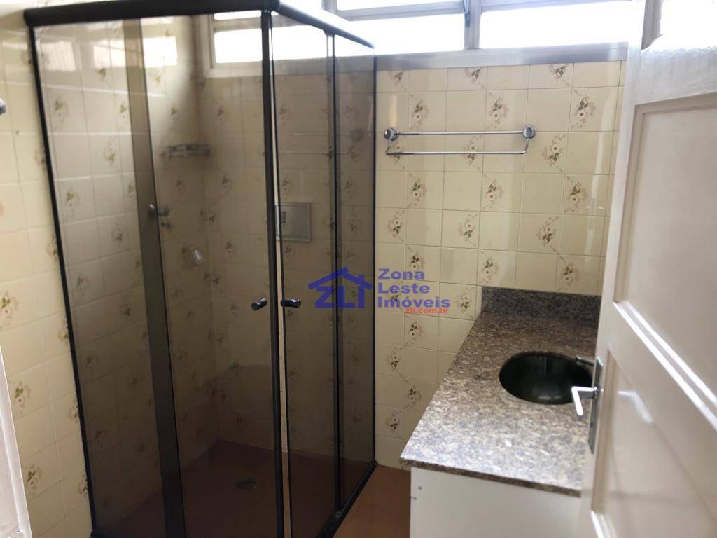 Sobrado à venda com 2 quartos, 200m² - Foto 13