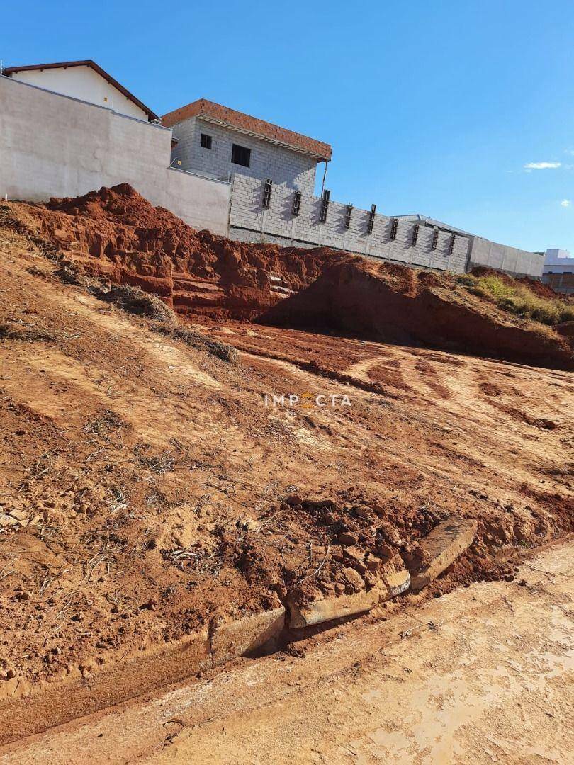 Terreno à venda, 300M2 - Foto 4