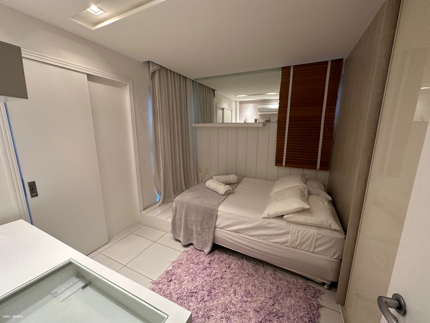 Apartamento à venda com 4 quartos, 200m² - Foto 29