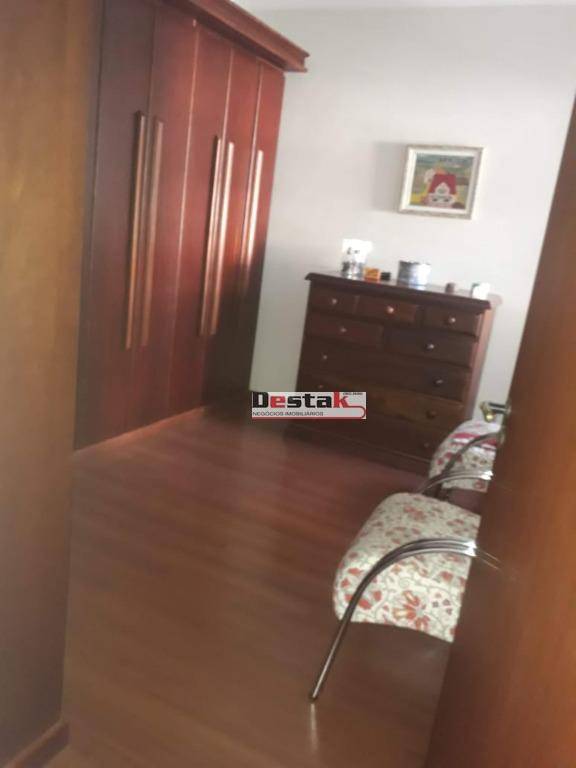 Sobrado à venda com 3 quartos, 156m² - Foto 12