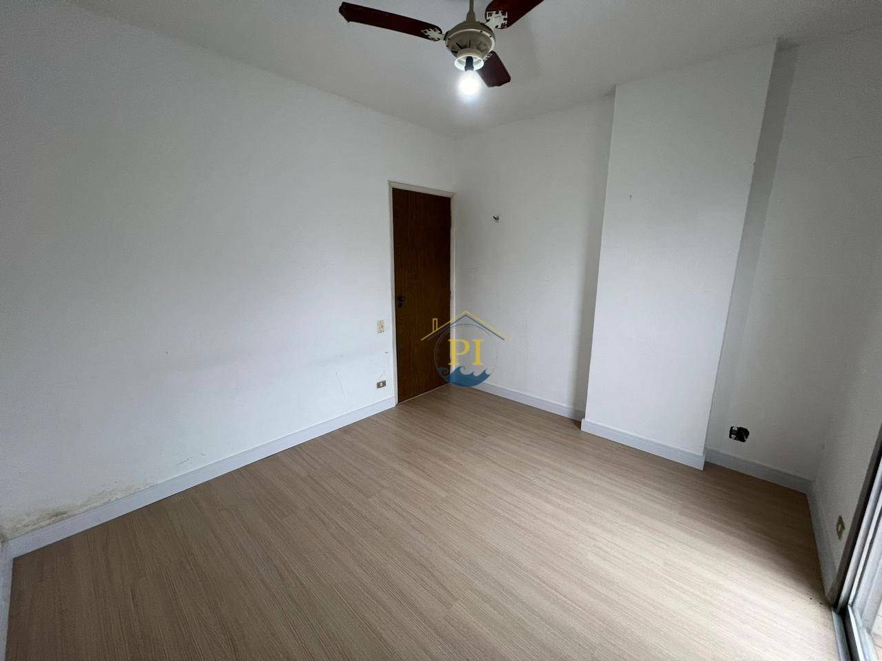 Apartamento à venda com 2 quartos, 66m² - Foto 29