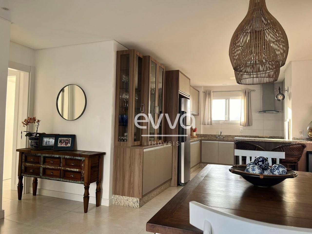 Apartamento à venda com 3 quartos, 103m² - Foto 3