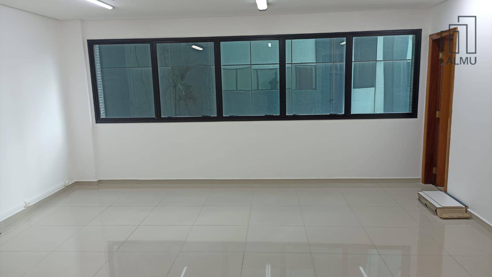 Sobrado para alugar com 4 quartos, 330m² - Foto 42