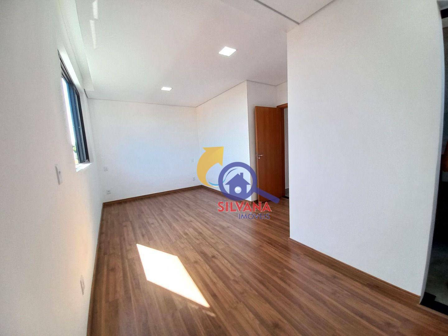 Cobertura à venda com 4 quartos, 230m² - Foto 15