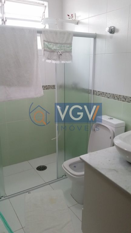 Casa à venda com 3 quartos, 202m² - Foto 12