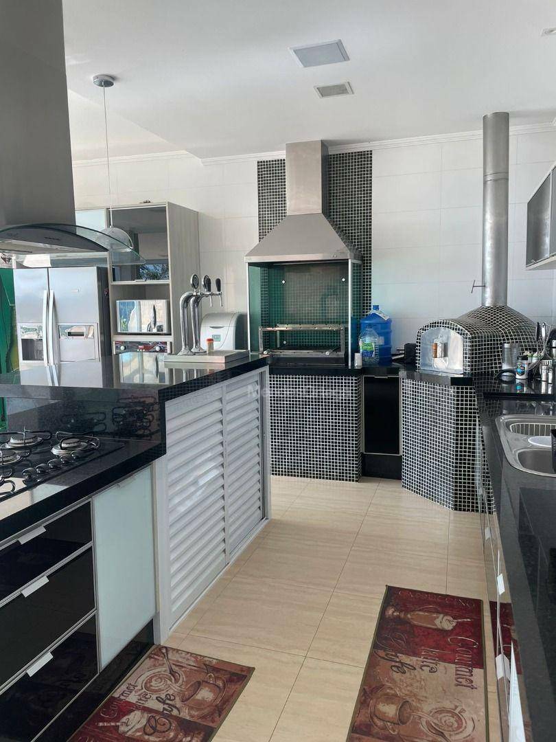Casa à venda com 3 quartos, 1600m² - Foto 12
