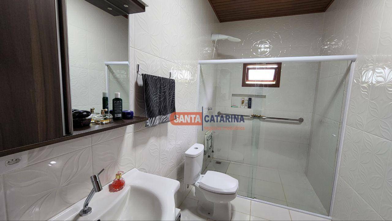 Chácara à venda com 3 quartos, 96m² - Foto 8