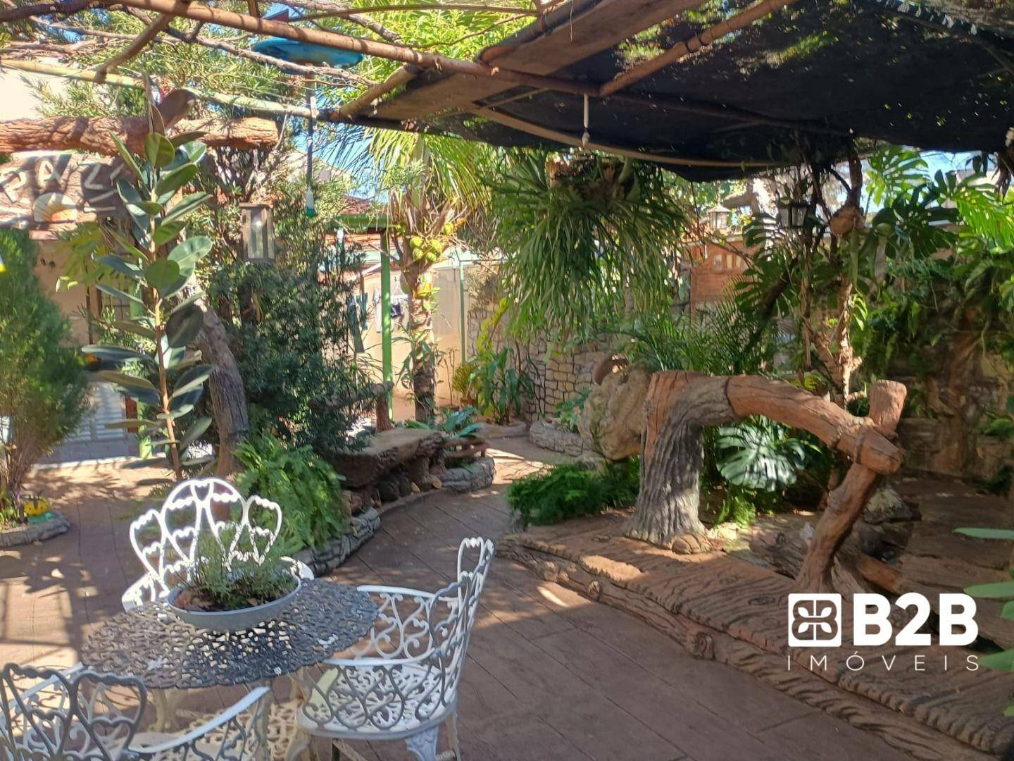 Casa, 2 quartos, 276 m² - Foto 1