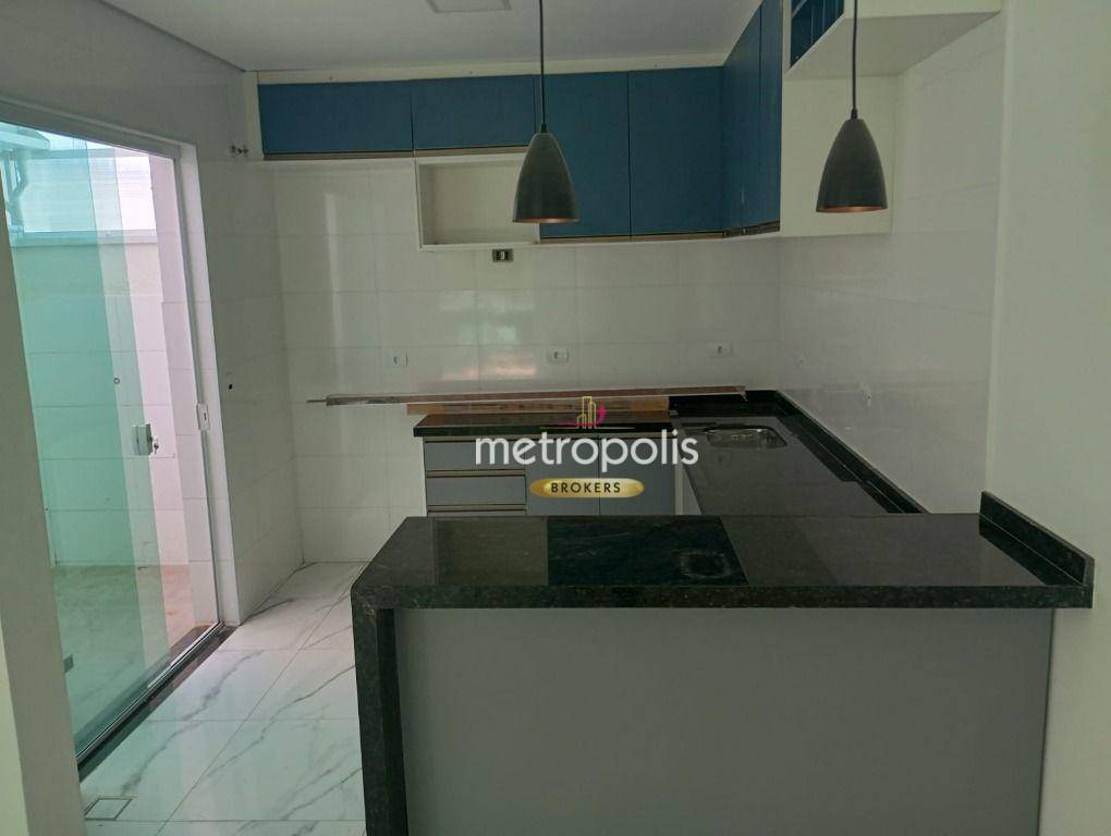 Sobrado à venda com 2 quartos, 115m² - Foto 4