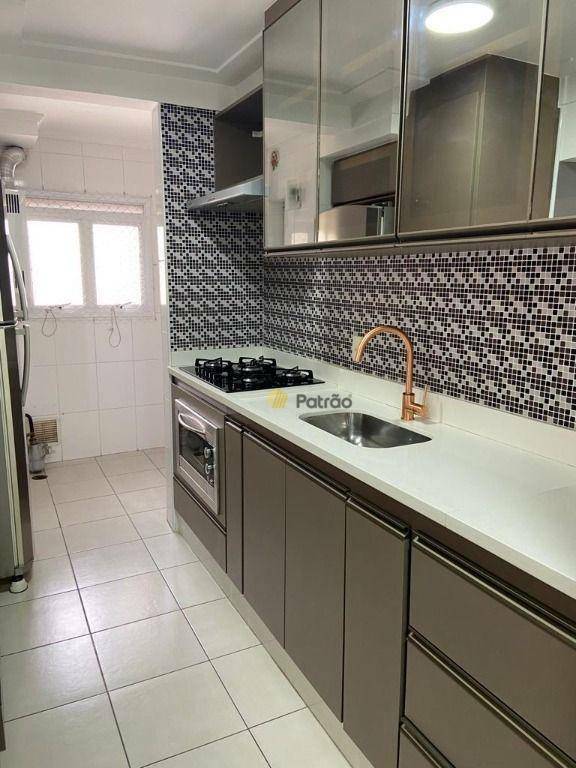 Apartamento à venda com 3 quartos, 87m² - Foto 5