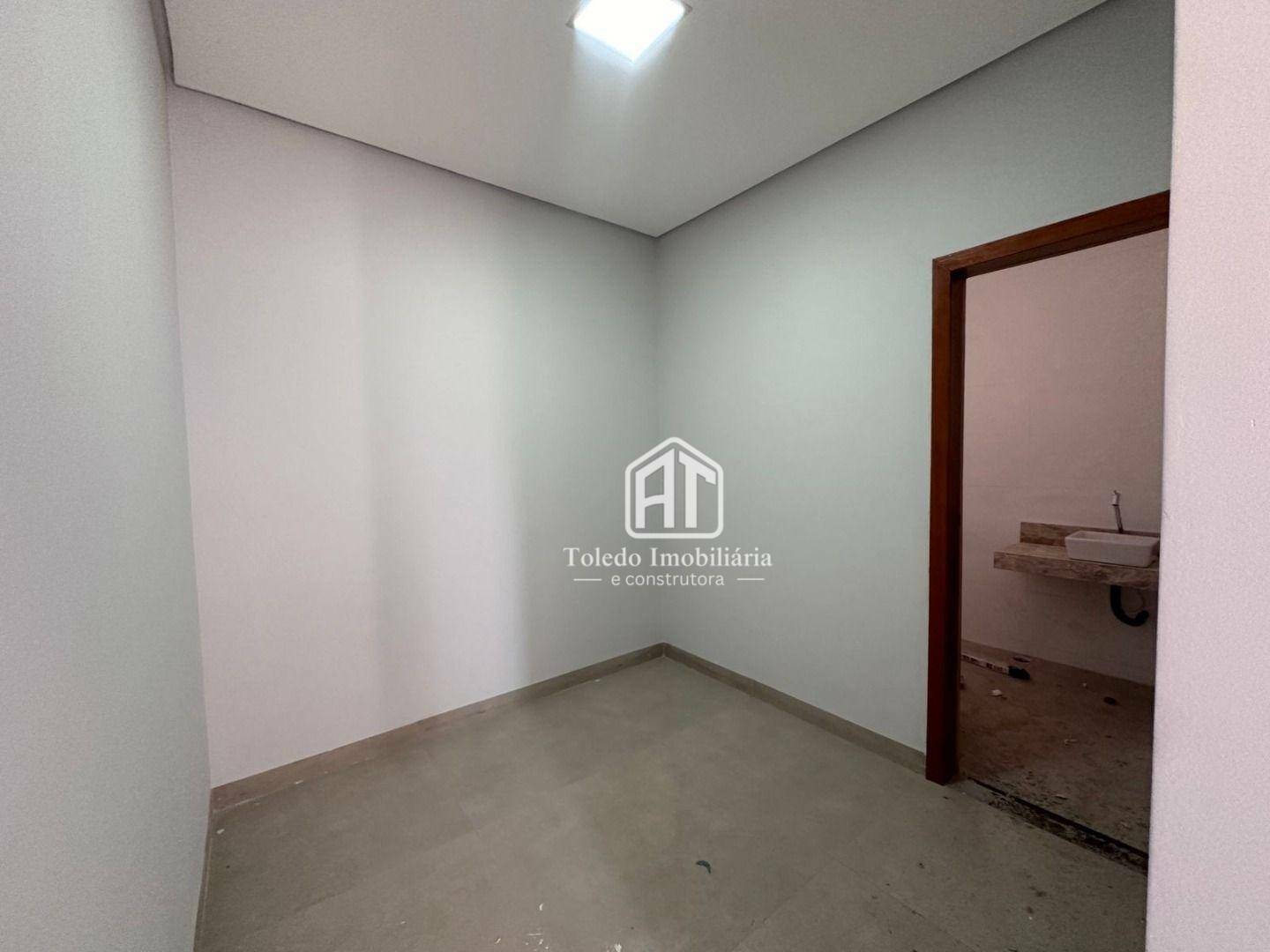 Casa à venda com 3 quartos, 138m² - Foto 13